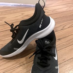 Nike Black Sneakers